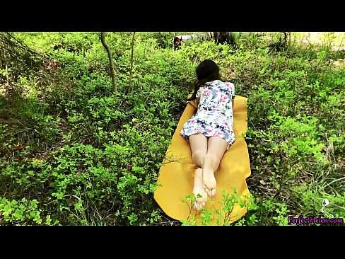 ❤️ Mgeni kwenye Tinder Anajichua Pussy Yangu na Kutombana kwa shauku msituni Ponografia kali ❌❤