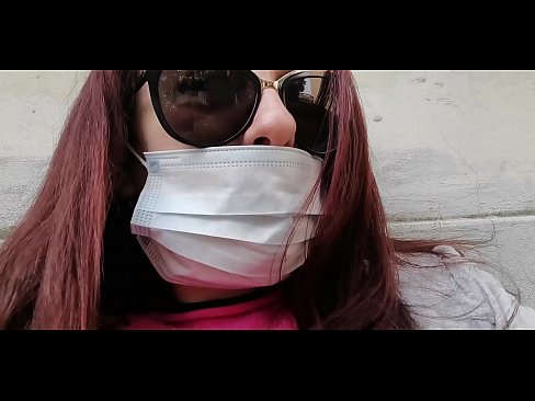 ❤️ Nicoletta analipiza kisasi kwa jirani yake na kukojoa kwenye karakana yake (Karantini Maalum ya Covid19 ya Italia) Ponografia kali ❌❤